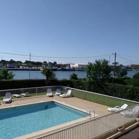 Apartment Les Terrasses De La Piscine